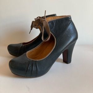 Chie Mihara Heels with ankle laces size 38